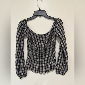 Hollister Black and White Plaid Blouse size small